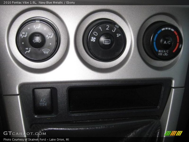 Navy Blue Metallic / Ebony 2010 Pontiac Vibe 1.8L