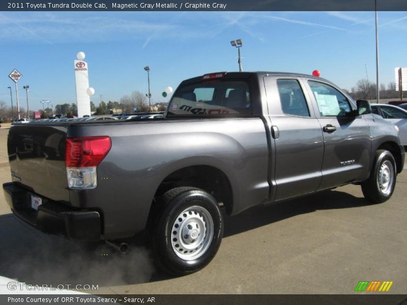 Magnetic Gray Metallic / Graphite Gray 2011 Toyota Tundra Double Cab