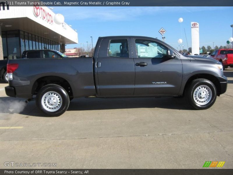 Magnetic Gray Metallic / Graphite Gray 2011 Toyota Tundra Double Cab