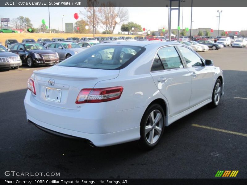 Super White / Ash 2011 Toyota Camry SE