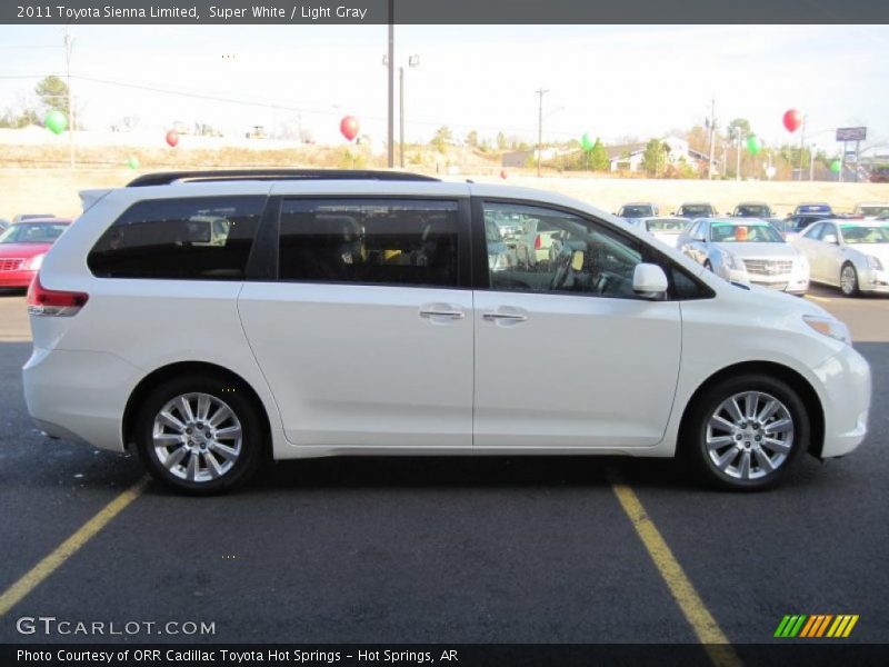 Super White / Light Gray 2011 Toyota Sienna Limited