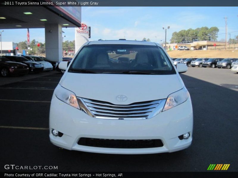 Super White / Light Gray 2011 Toyota Sienna Limited