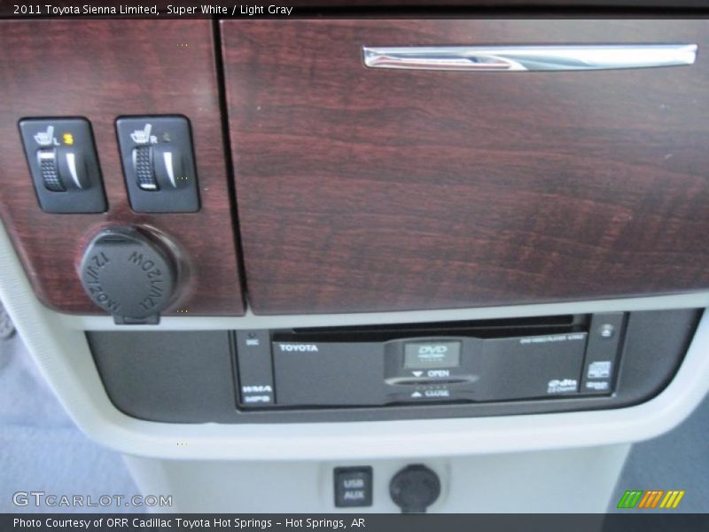 Super White / Light Gray 2011 Toyota Sienna Limited