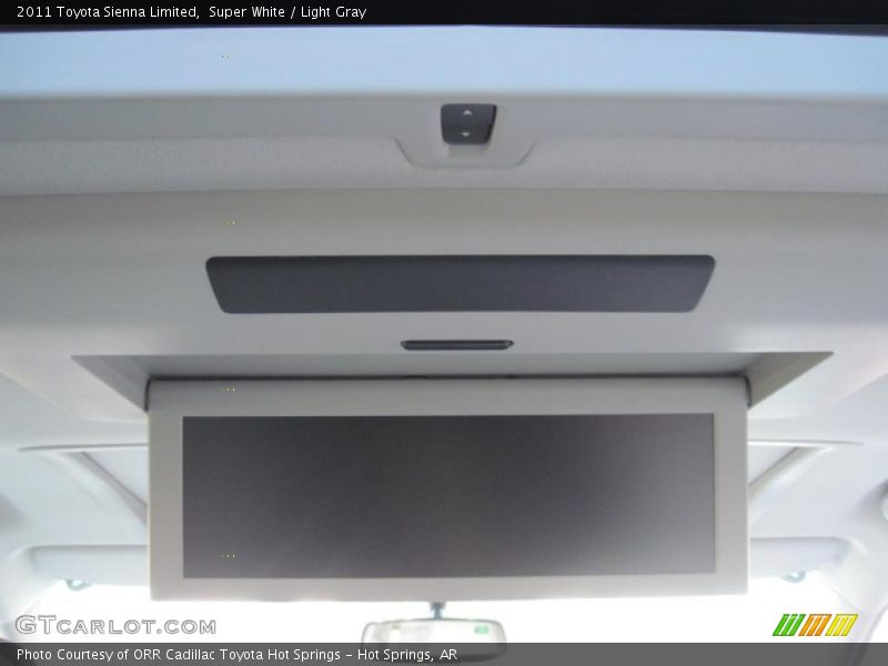 Super White / Light Gray 2011 Toyota Sienna Limited