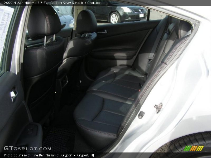 Radiant Silver Metallic / Charcoal 2009 Nissan Maxima 3.5 SV