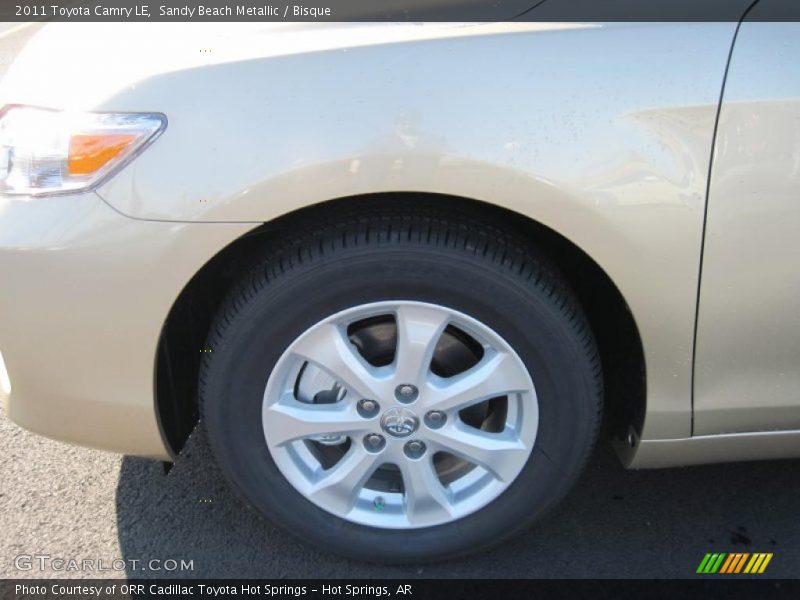 Sandy Beach Metallic / Bisque 2011 Toyota Camry LE