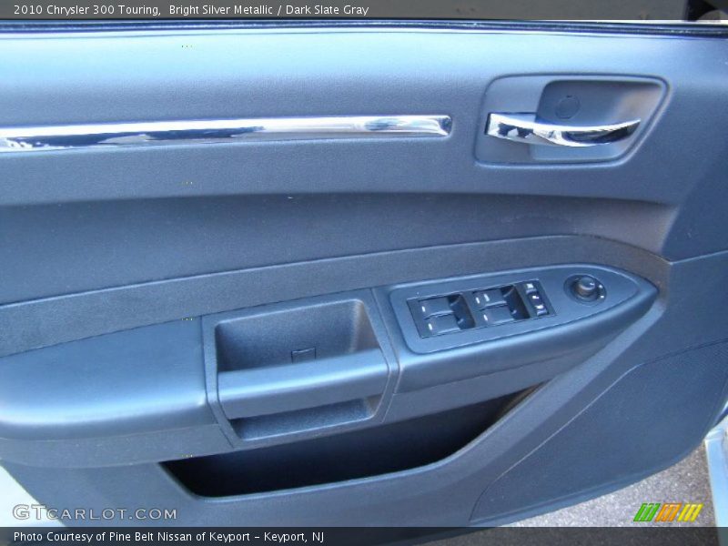 Bright Silver Metallic / Dark Slate Gray 2010 Chrysler 300 Touring