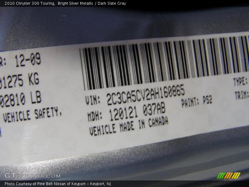 Bright Silver Metallic / Dark Slate Gray 2010 Chrysler 300 Touring