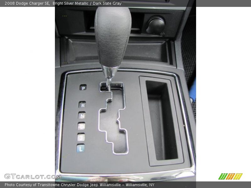 Bright Silver Metallic / Dark Slate Gray 2008 Dodge Charger SE