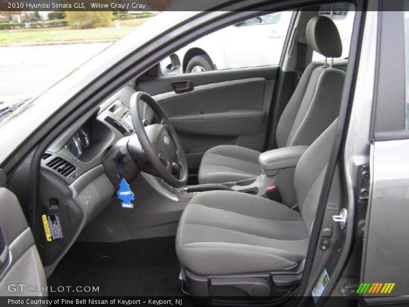 Willow Gray / Gray 2010 Hyundai Sonata GLS