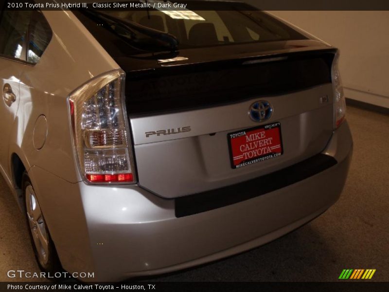 Classic Silver Metallic / Dark Gray 2010 Toyota Prius Hybrid III