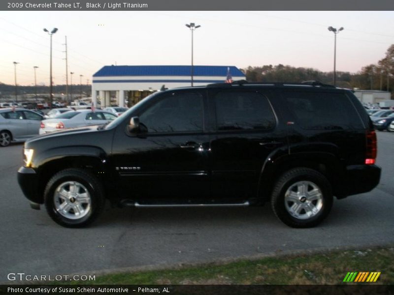 Black / Light Titanium 2009 Chevrolet Tahoe LT