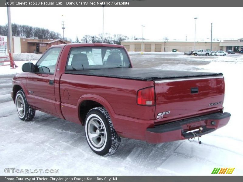 Dark Cherry Red Metallic / Graphite 2000 Chevrolet S10 Regular Cab