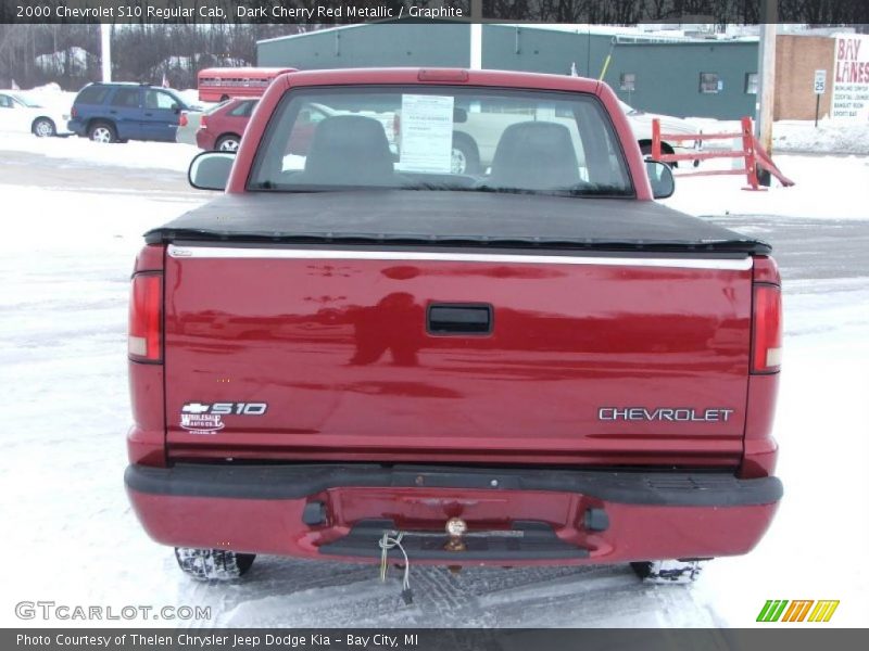 Dark Cherry Red Metallic / Graphite 2000 Chevrolet S10 Regular Cab