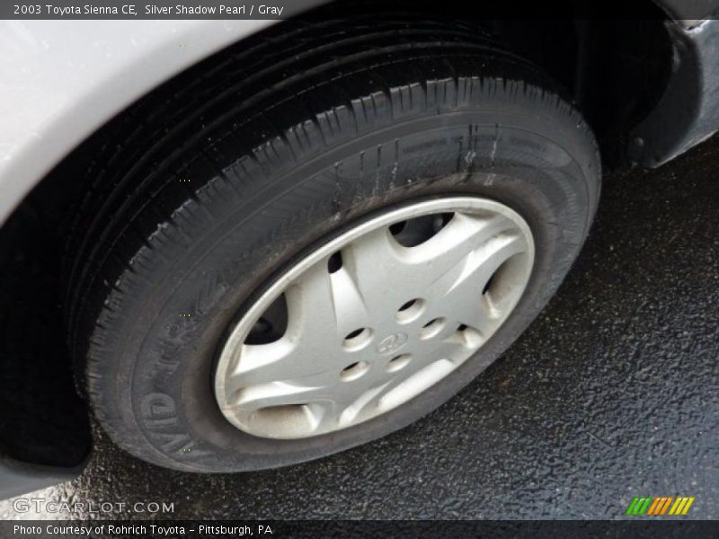 Silver Shadow Pearl / Gray 2003 Toyota Sienna CE