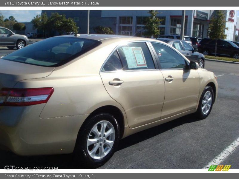 Sandy Beach Metallic / Bisque 2011 Toyota Camry LE