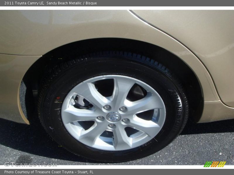 Sandy Beach Metallic / Bisque 2011 Toyota Camry LE