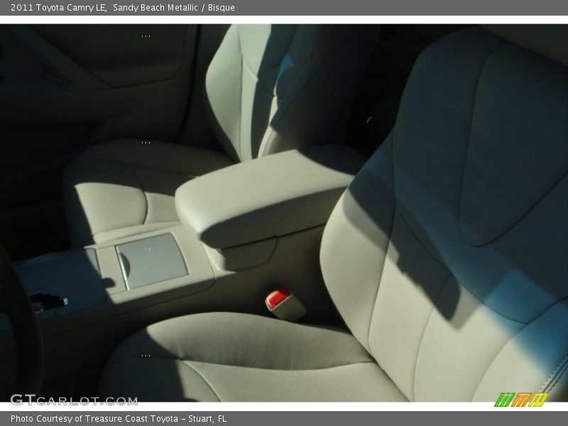 Sandy Beach Metallic / Bisque 2011 Toyota Camry LE
