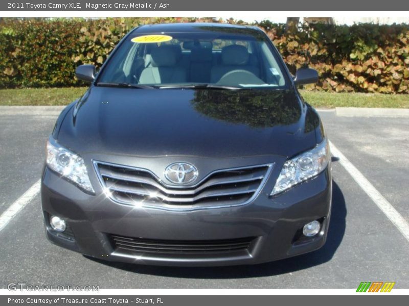 Magnetic Gray Metallic / Ash 2011 Toyota Camry XLE