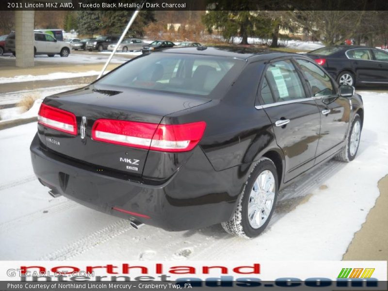 Tuxedo Black Metallic / Dark Charcoal 2011 Lincoln MKZ AWD