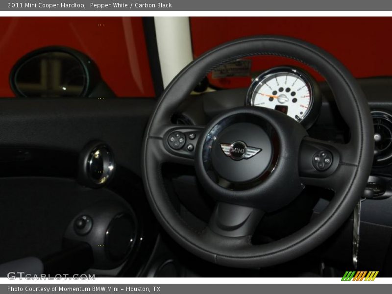 Pepper White / Carbon Black 2011 Mini Cooper Hardtop