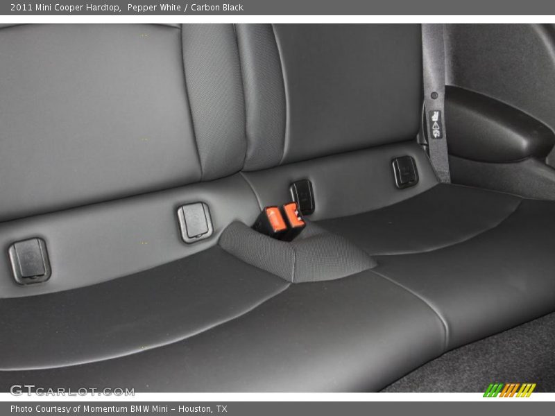 Pepper White / Carbon Black 2011 Mini Cooper Hardtop