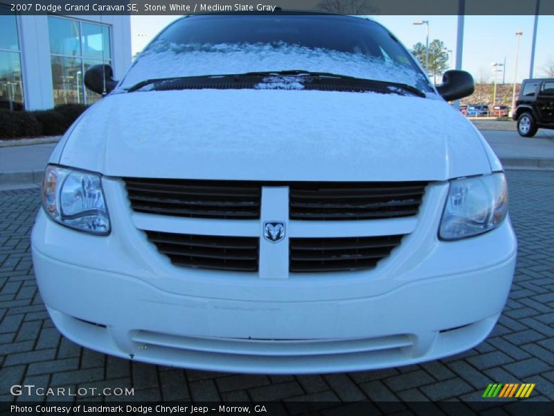 Stone White / Medium Slate Gray 2007 Dodge Grand Caravan SE