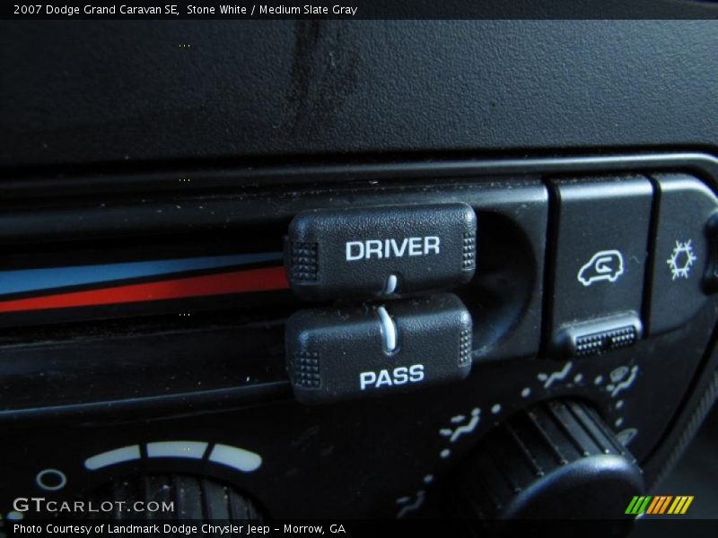 Stone White / Medium Slate Gray 2007 Dodge Grand Caravan SE