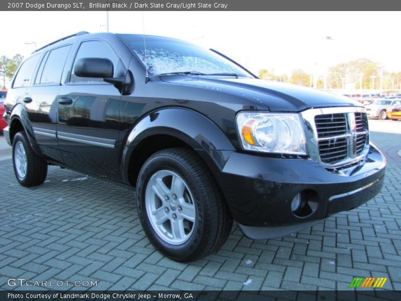 Front 3/4 View of 2007 Durango SLT
