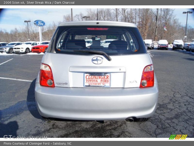 Silver Streak Mica / Dark Charcoal 2006 Scion xA