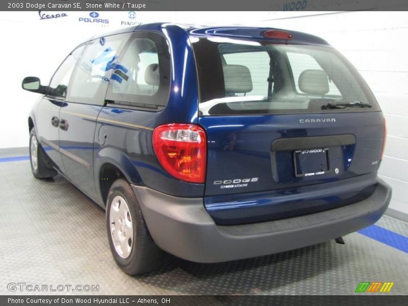 Stone White / Taupe 2003 Dodge Caravan SE