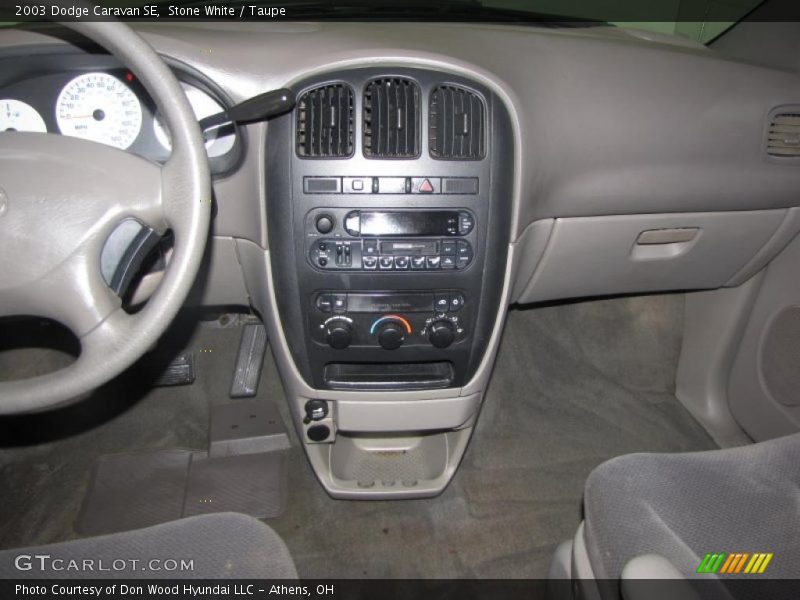 Stone White / Taupe 2003 Dodge Caravan SE