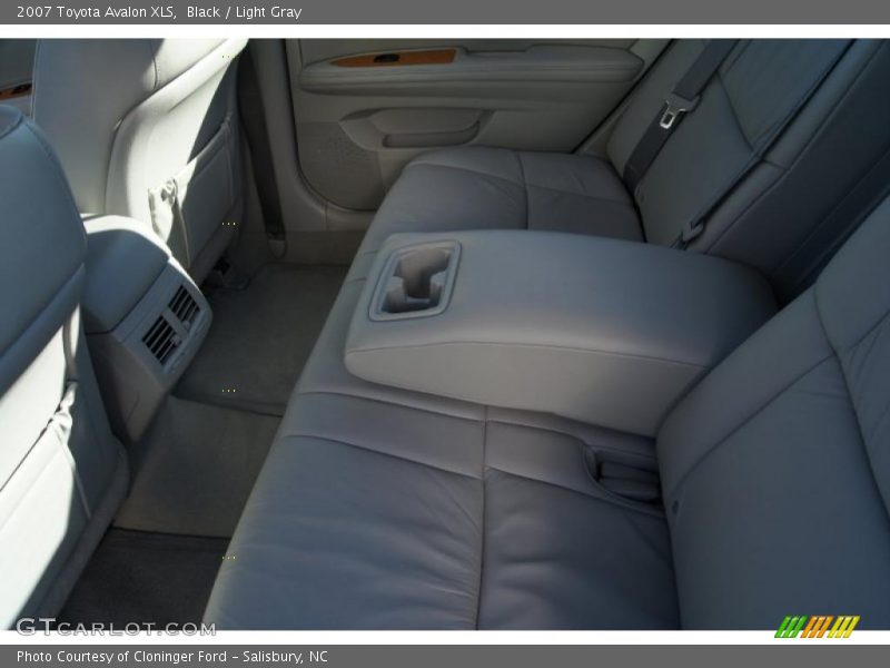 Black / Light Gray 2007 Toyota Avalon XLS