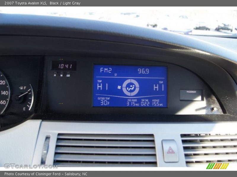 Black / Light Gray 2007 Toyota Avalon XLS