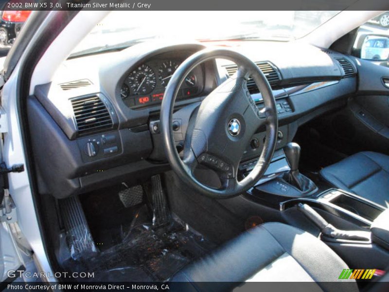Titanium Silver Metallic / Grey 2002 BMW X5 3.0i