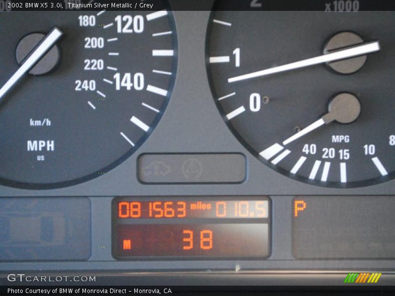 Titanium Silver Metallic / Grey 2002 BMW X5 3.0i