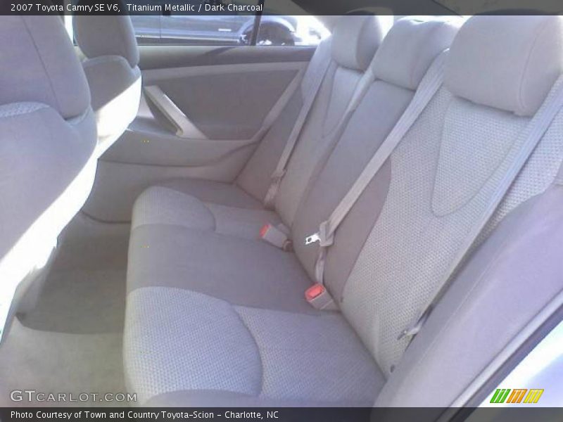 Titanium Metallic / Dark Charcoal 2007 Toyota Camry SE V6