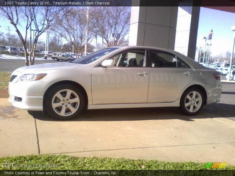 Titanium Metallic / Dark Charcoal 2007 Toyota Camry SE V6