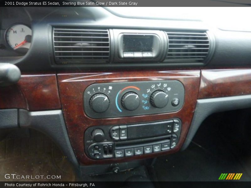 Sterling Blue Satin Glow / Dark Slate Gray 2001 Dodge Stratus ES Sedan