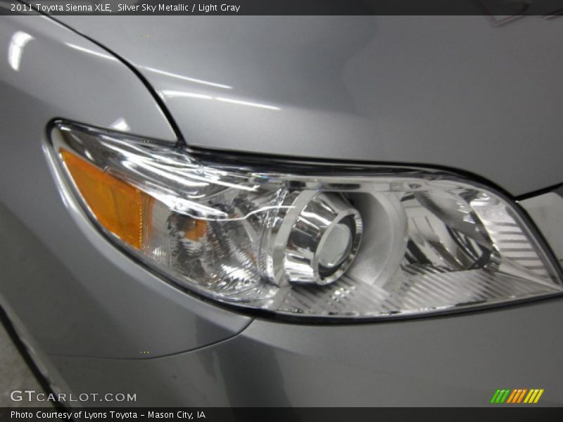 Silver Sky Metallic / Light Gray 2011 Toyota Sienna XLE