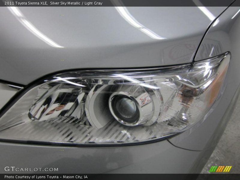 Silver Sky Metallic / Light Gray 2011 Toyota Sienna XLE