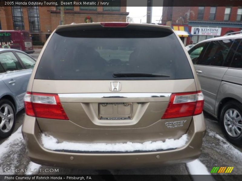 Desert Rock Metallic / Ivory 2005 Honda Odyssey Touring