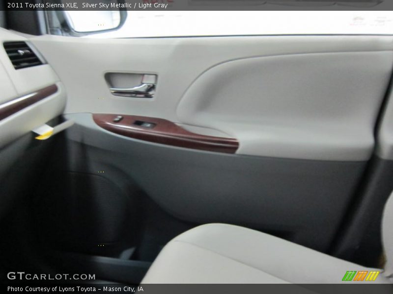 Silver Sky Metallic / Light Gray 2011 Toyota Sienna XLE