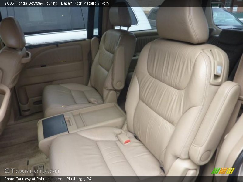 Desert Rock Metallic / Ivory 2005 Honda Odyssey Touring