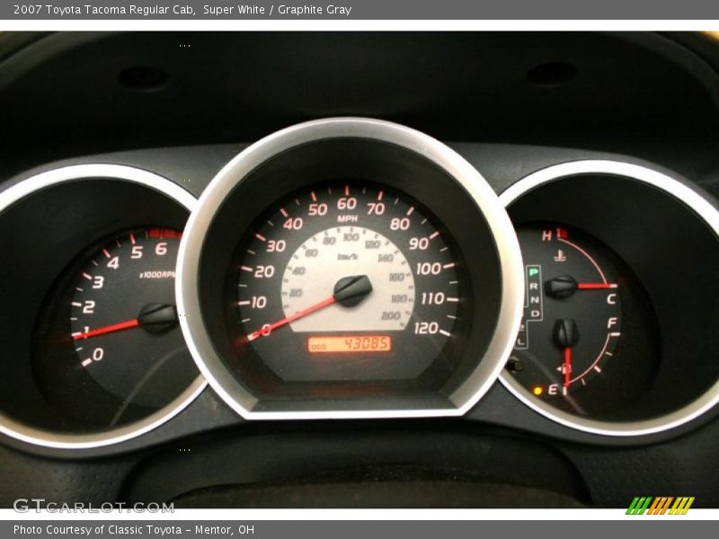 Super White / Graphite Gray 2007 Toyota Tacoma Regular Cab