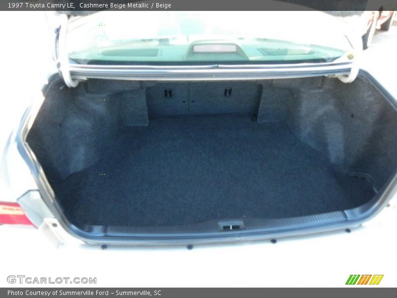 Cashmere Beige Metallic / Beige 1997 Toyota Camry LE