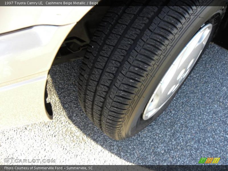 Cashmere Beige Metallic / Beige 1997 Toyota Camry LE