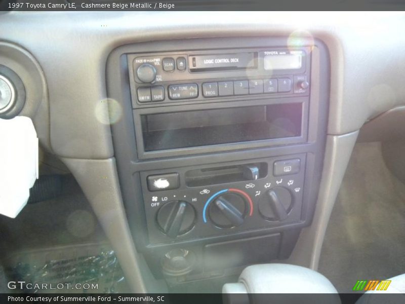 Cashmere Beige Metallic / Beige 1997 Toyota Camry LE