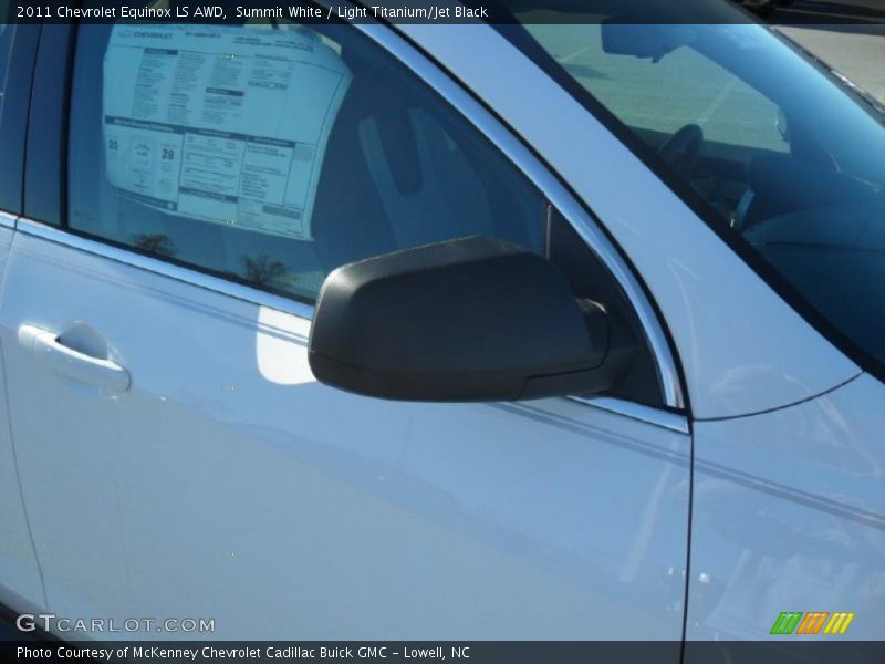 Summit White / Light Titanium/Jet Black 2011 Chevrolet Equinox LS AWD