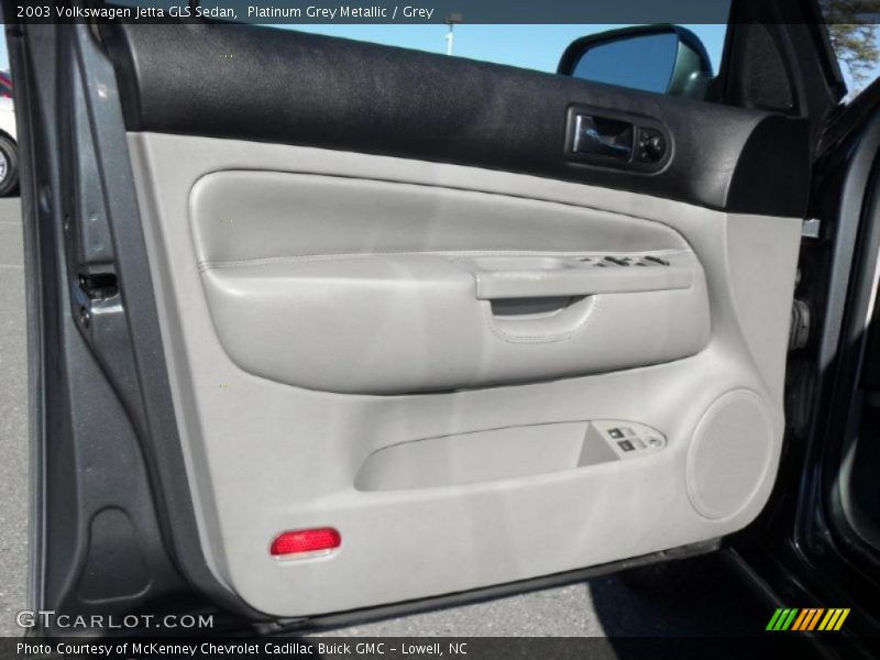 Platinum Grey Metallic / Grey 2003 Volkswagen Jetta GLS Sedan